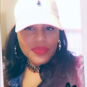 Meet your Posher, Tameke